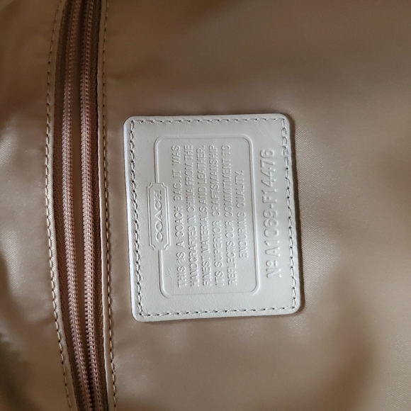 Coach crossbody/shoulder bag - Picture 4 of 4